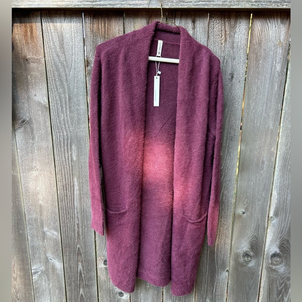 Small Qixing maroon cardigan